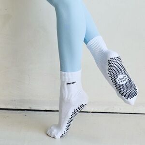 Lucky Honey Core Grip Sock White NWT